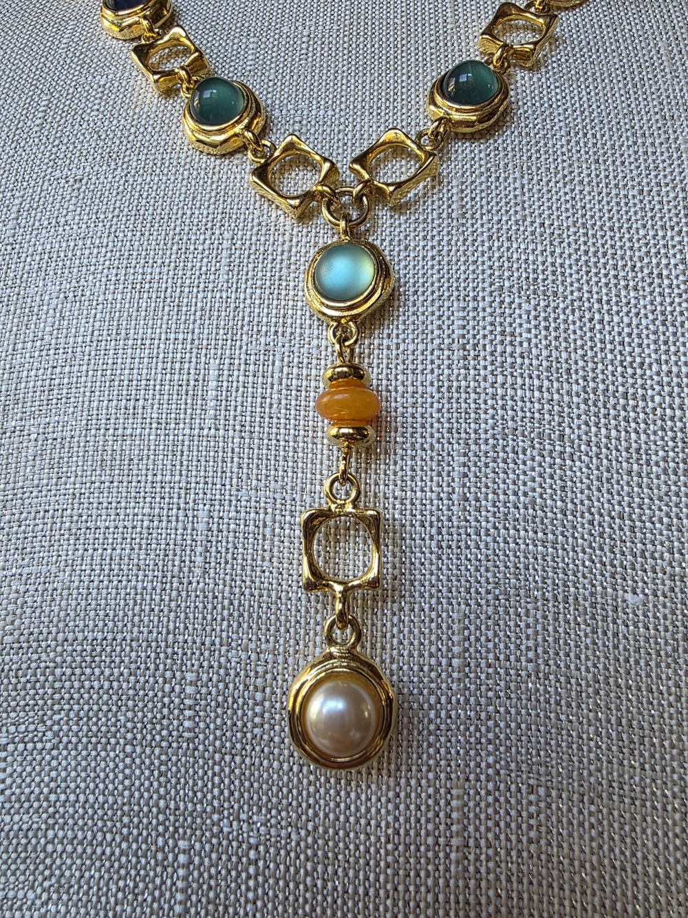 Liz Clairborne Vintage boutique-style fashion Y-drop collar statement necklace - Picture 4 of 13